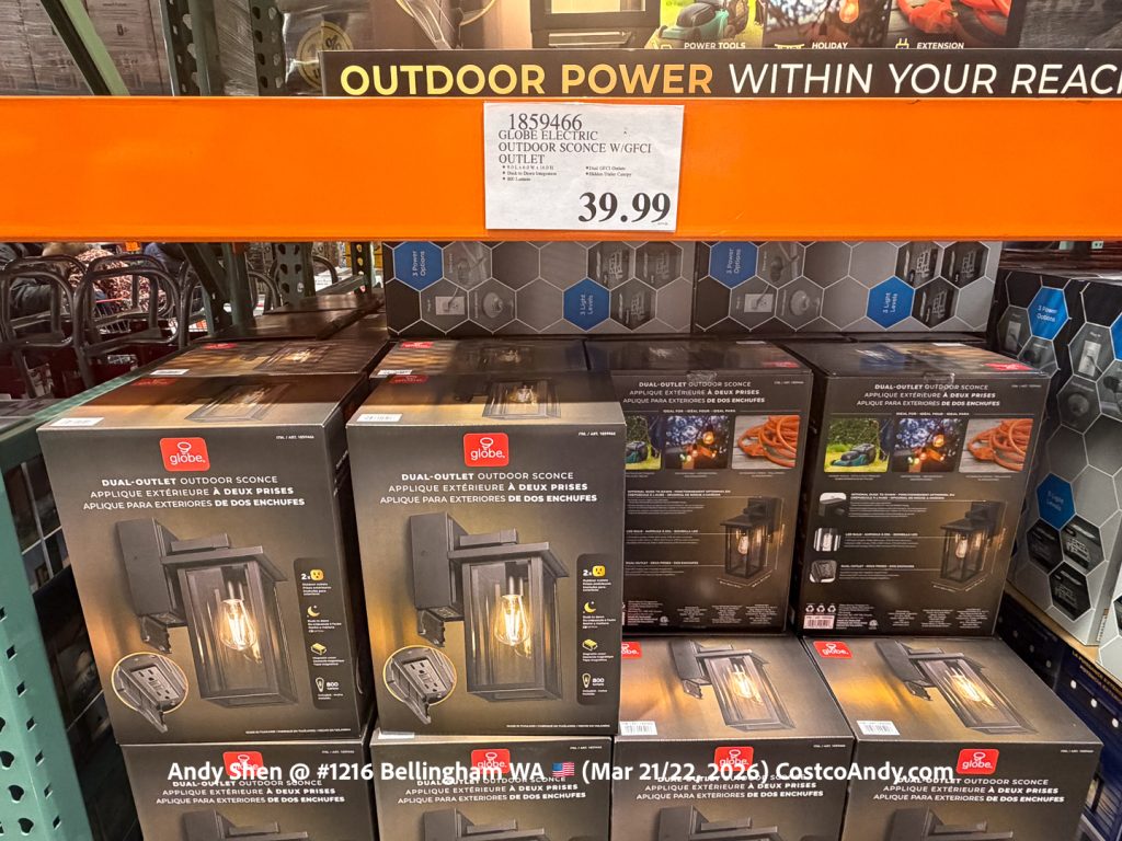 GLOBE ELECTRIC ^ OUTDOOR SCONCE W/GFCI OUTLET