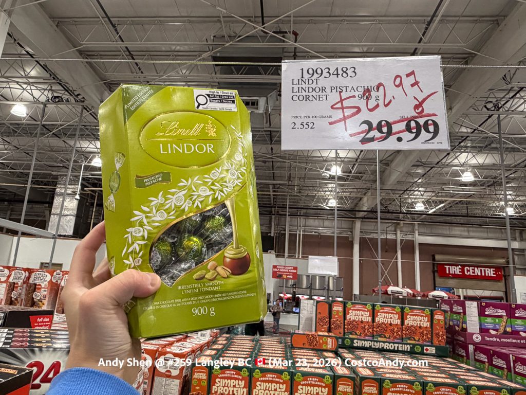 LINDT LINDOR PISTACHIO CORNET 900G