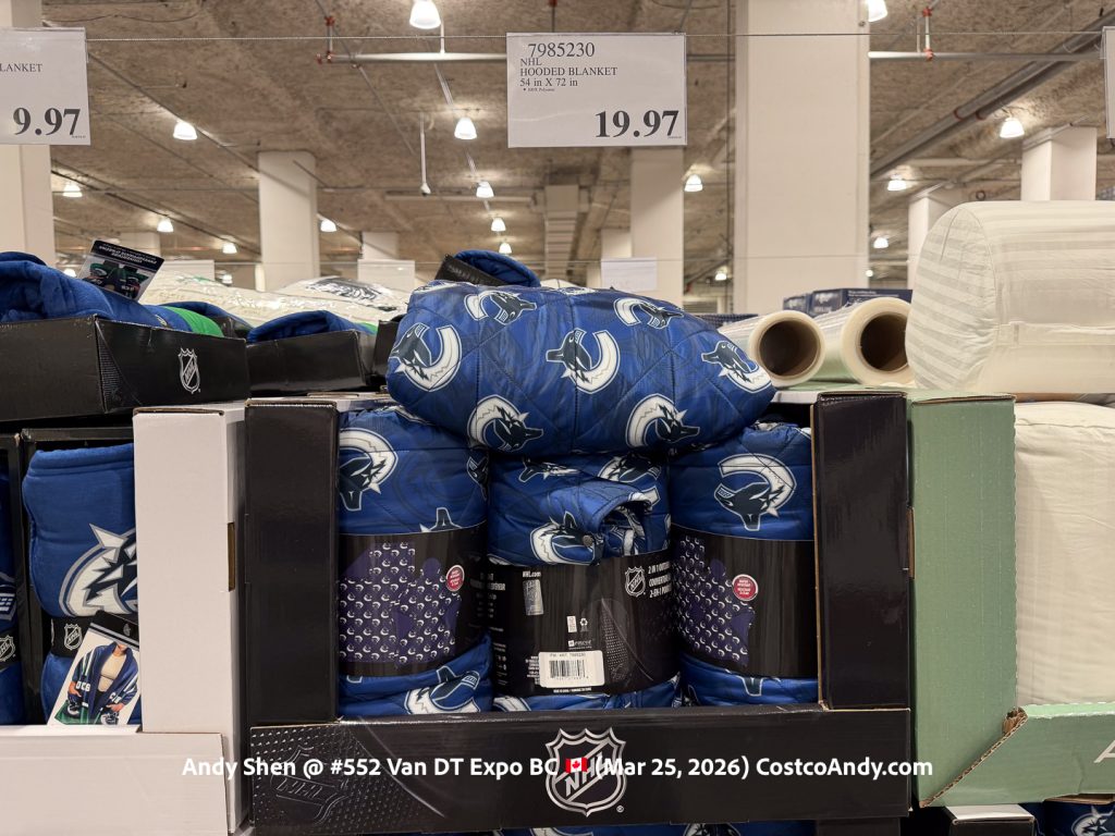 NHL HOODED BLANKET 54IN X 72IN