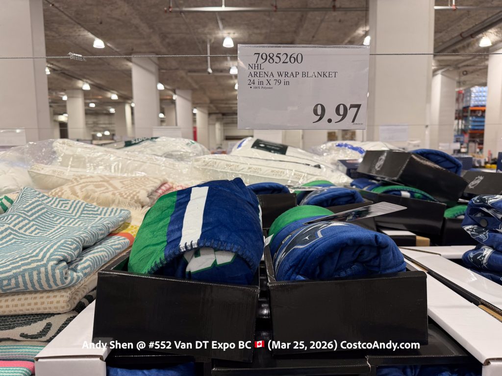 NHL ARENA WRAP BLANKET 24IN X 79IN