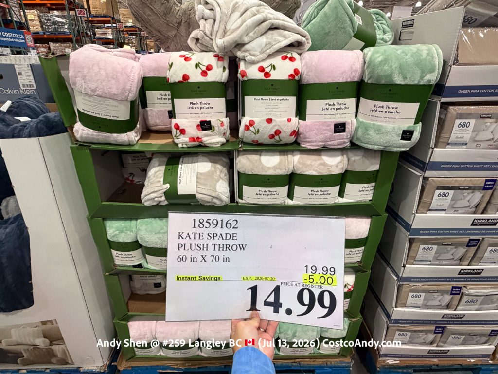 KATE SPADE PLUSH THROW